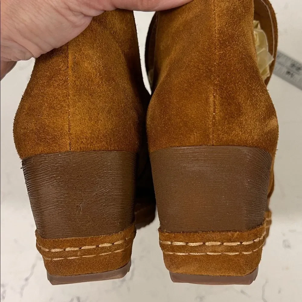 ANTELOPE TIFFANY Women's Tan Wedge Ankle Boots Euro 38 US 7-7.5